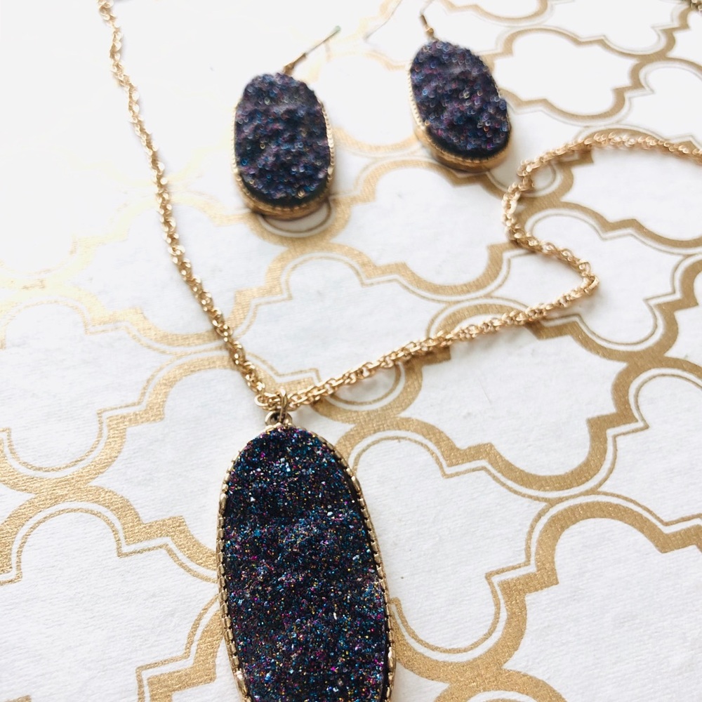 Charming Charlie necklace and earring set